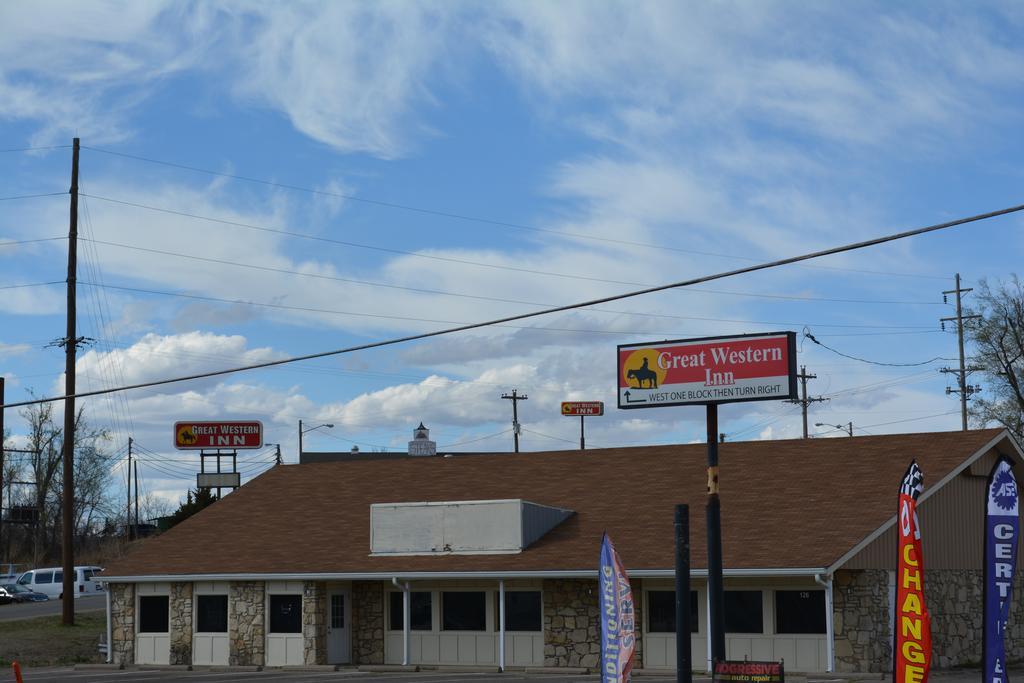 Great Western Inn Junction City Exterior photo